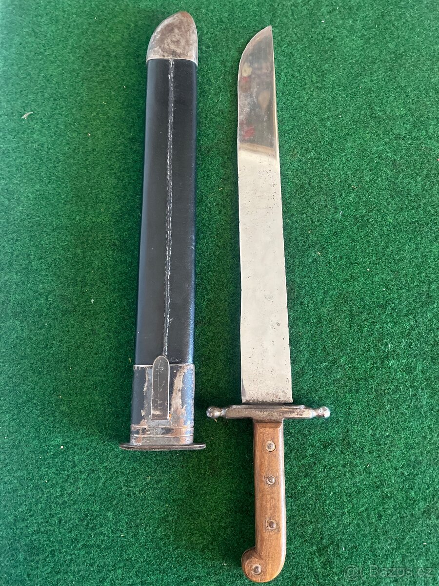 Tesák Rakúsko Uhorsko