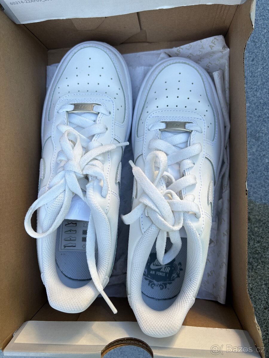 Nike Air Force 1, bílé, velikost 38