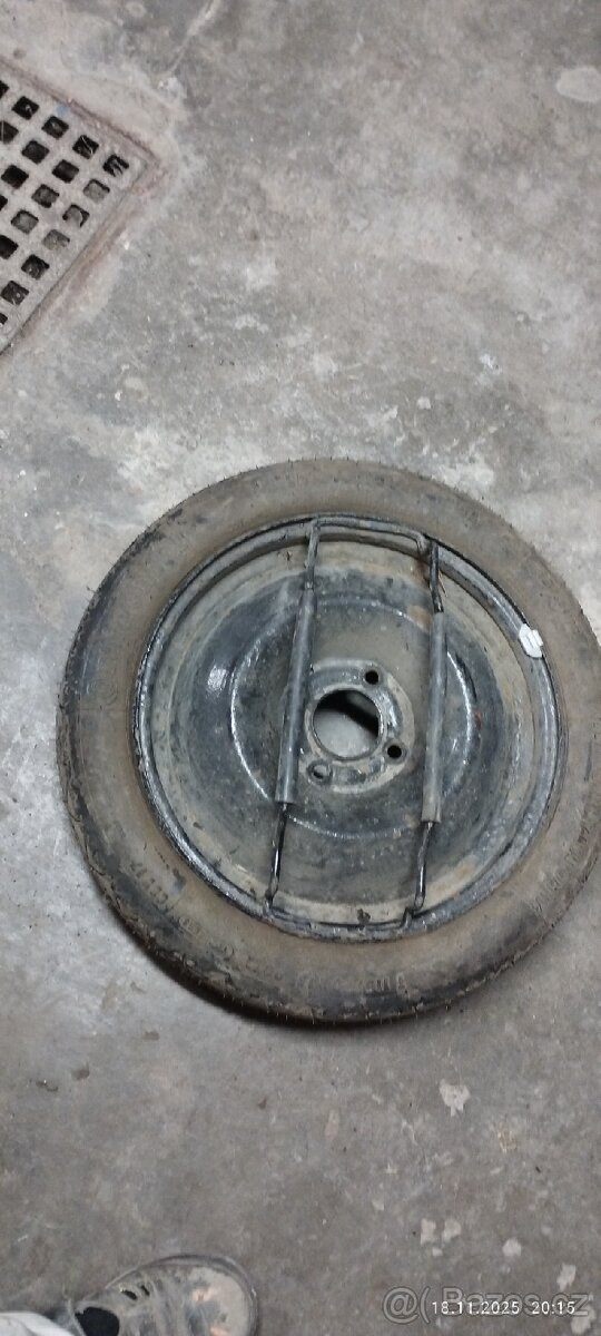 Peugeot 306 rezervní kolo