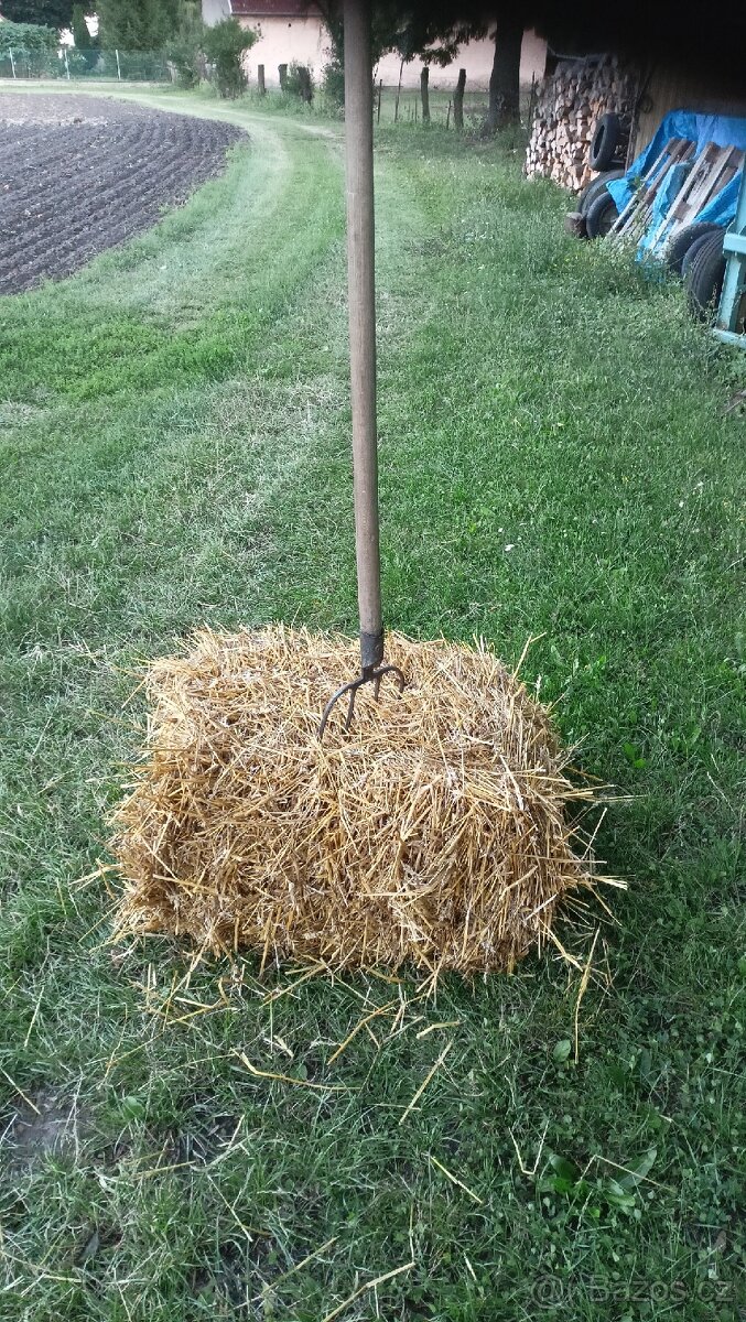 Sláma, malé balíky