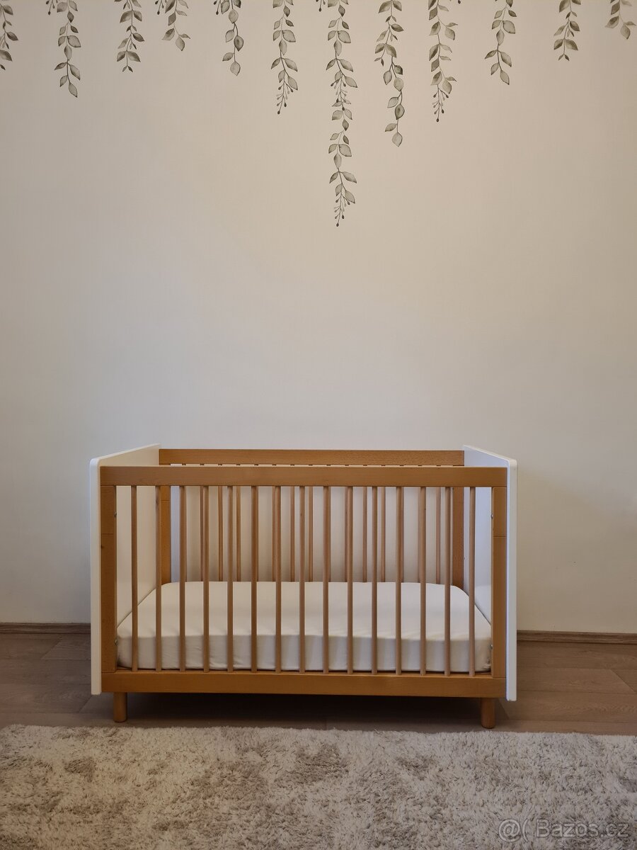 Dětská postýlka 120x60