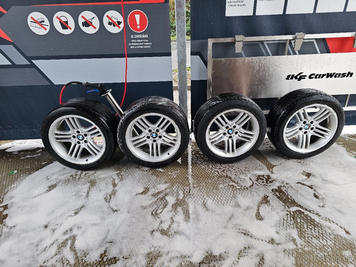 Alu BMW STYLING 89 ukradená