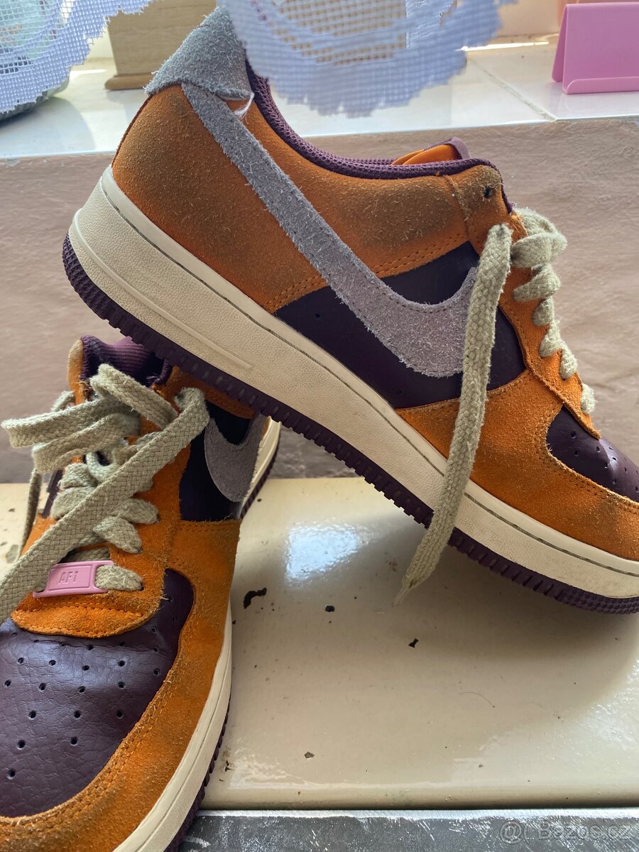 Nike Air
