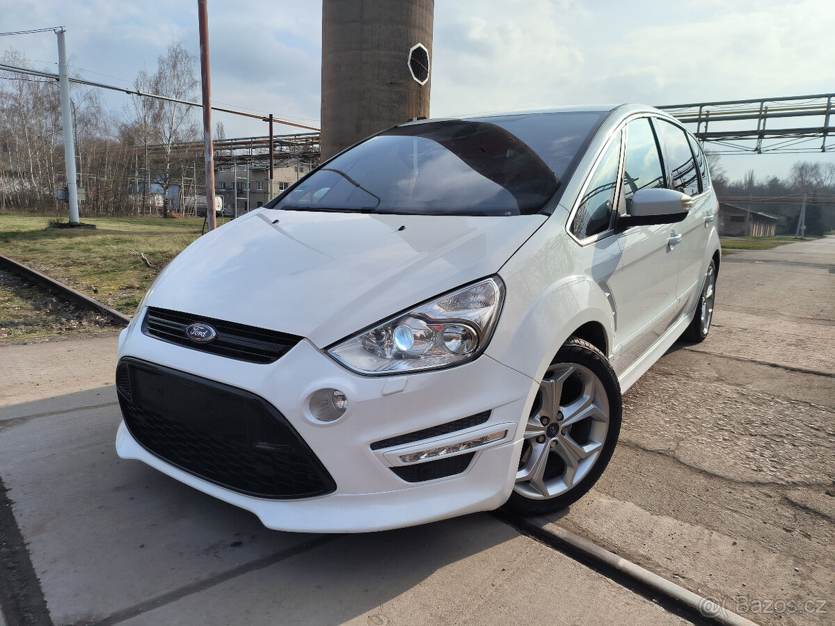 Ford S-MAX 2.2TDCI 147KW,Titanium S,manuál,18"alu,Webasto