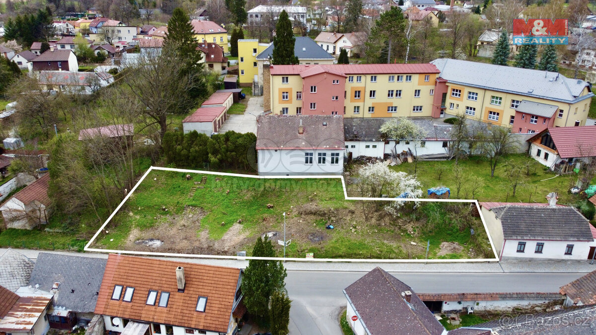 Prodej pozemku k bydlení, 857 m², Černovice