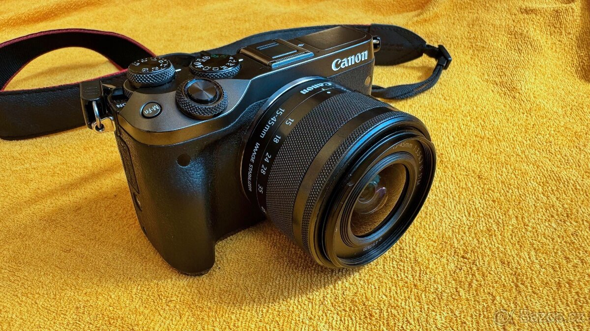 Canon EOS M6 + objektiv EF-M 15-45 mm IS STM