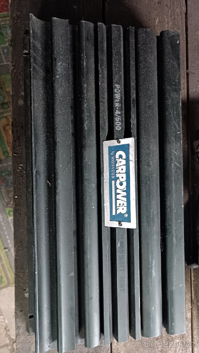 2x Zesilovač k Subwooferu Pioneer + Carpower 14002