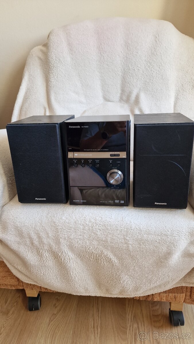 Stereo rádio -DVD systém