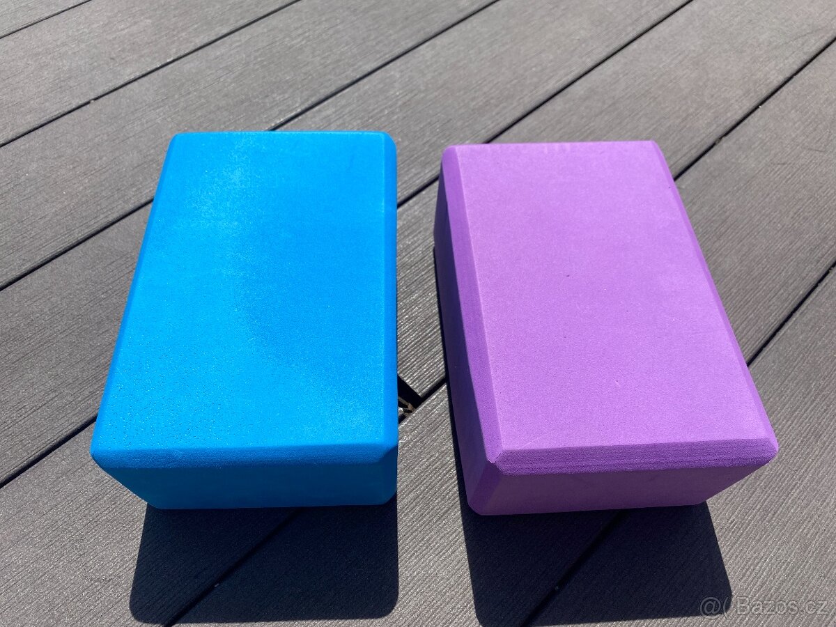 Kostky na yogu - 10,5 a 7,5 cm
