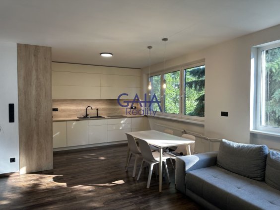 Kyjov - Prodej dvougeneračního RD k dokončení - 306m2