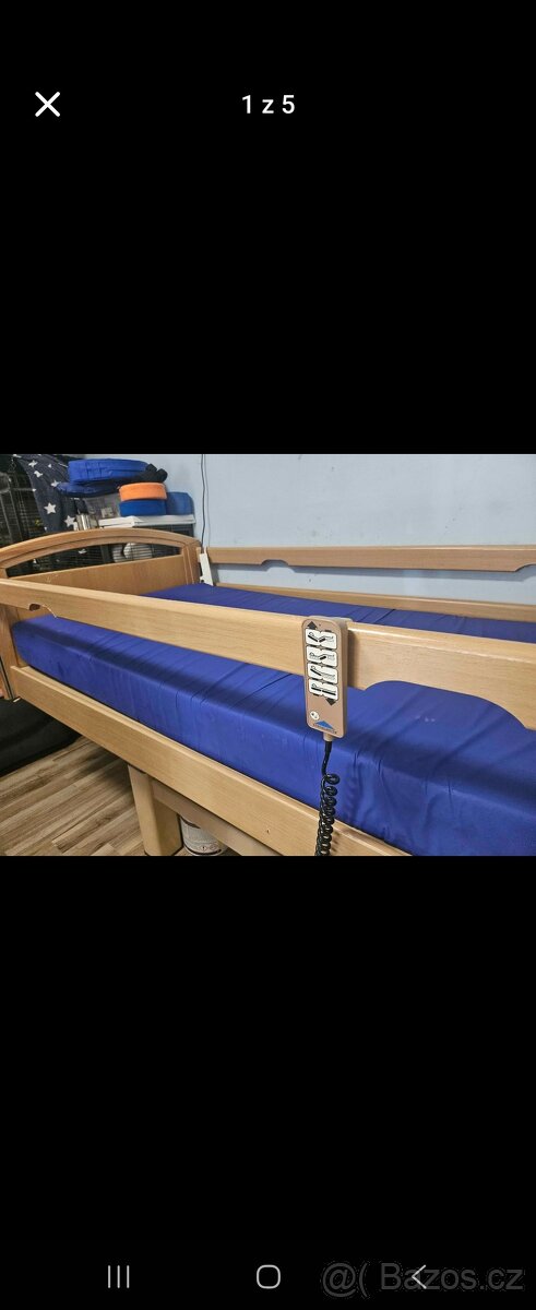 Zdravotní polohovací postel