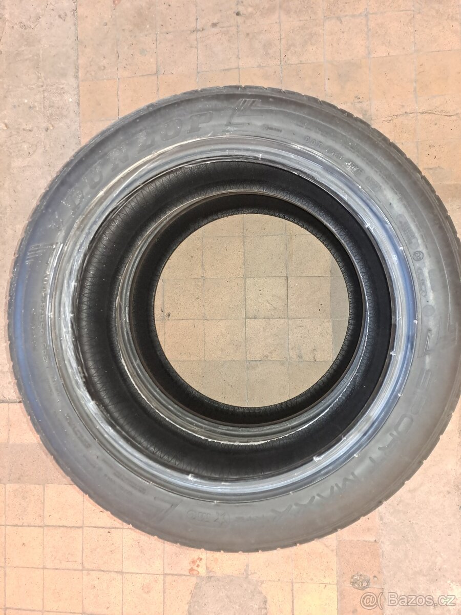 2x pneu 245/45R18