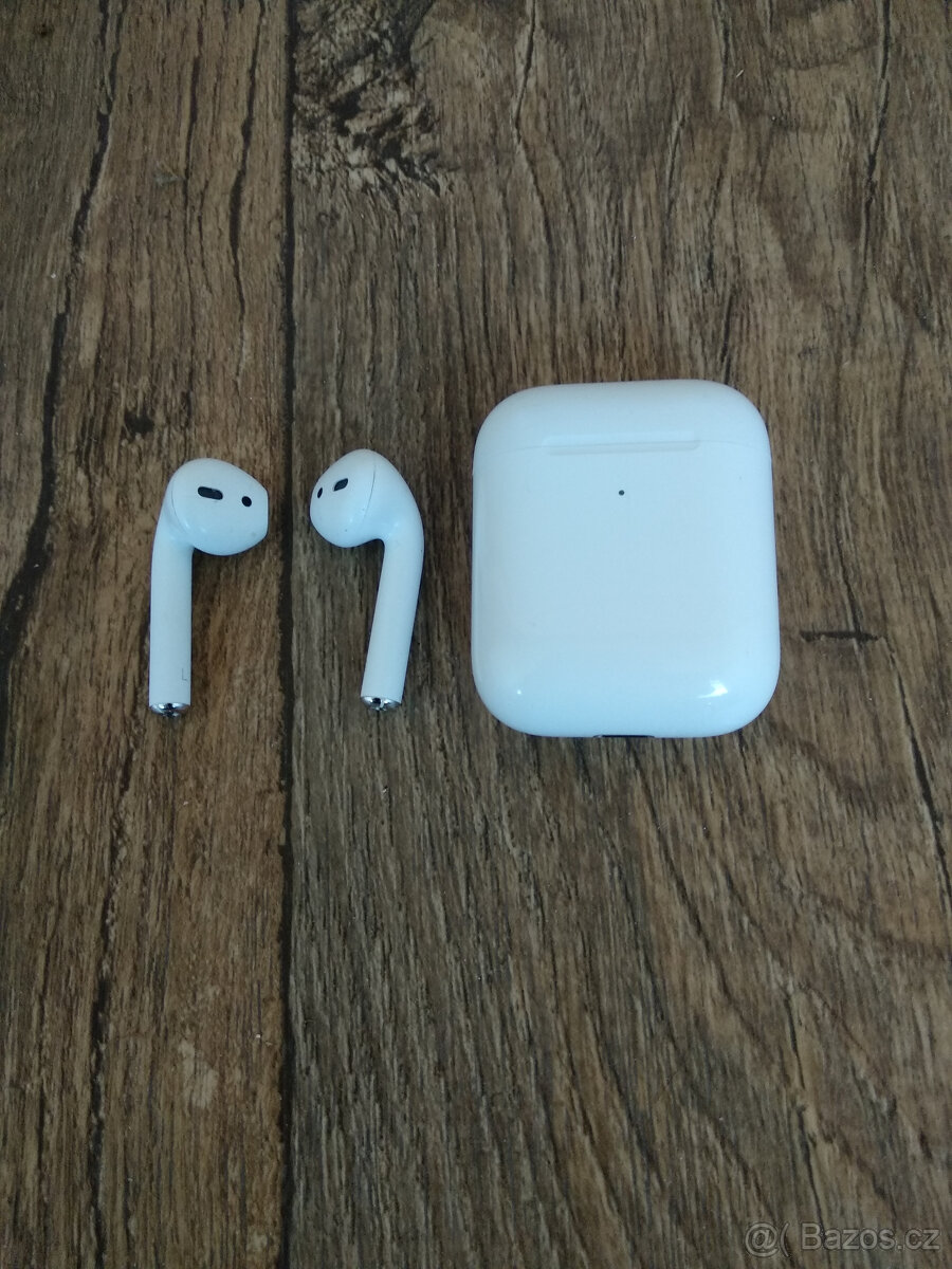 Prodám funkční sluchhátka Apple Airpods 2 generace