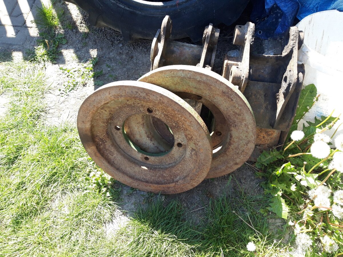 Závaží Zetor 4011