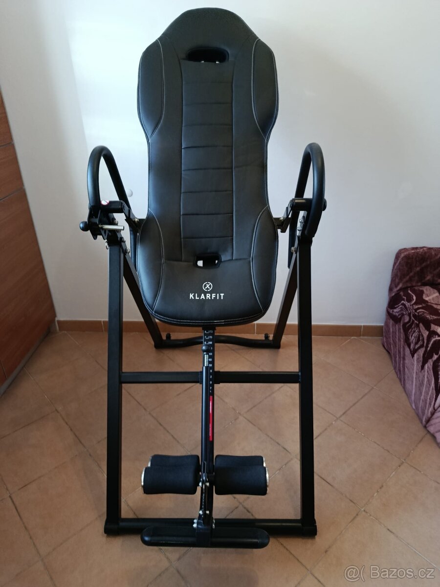 Zdravotní trakční lehátko Klarfit