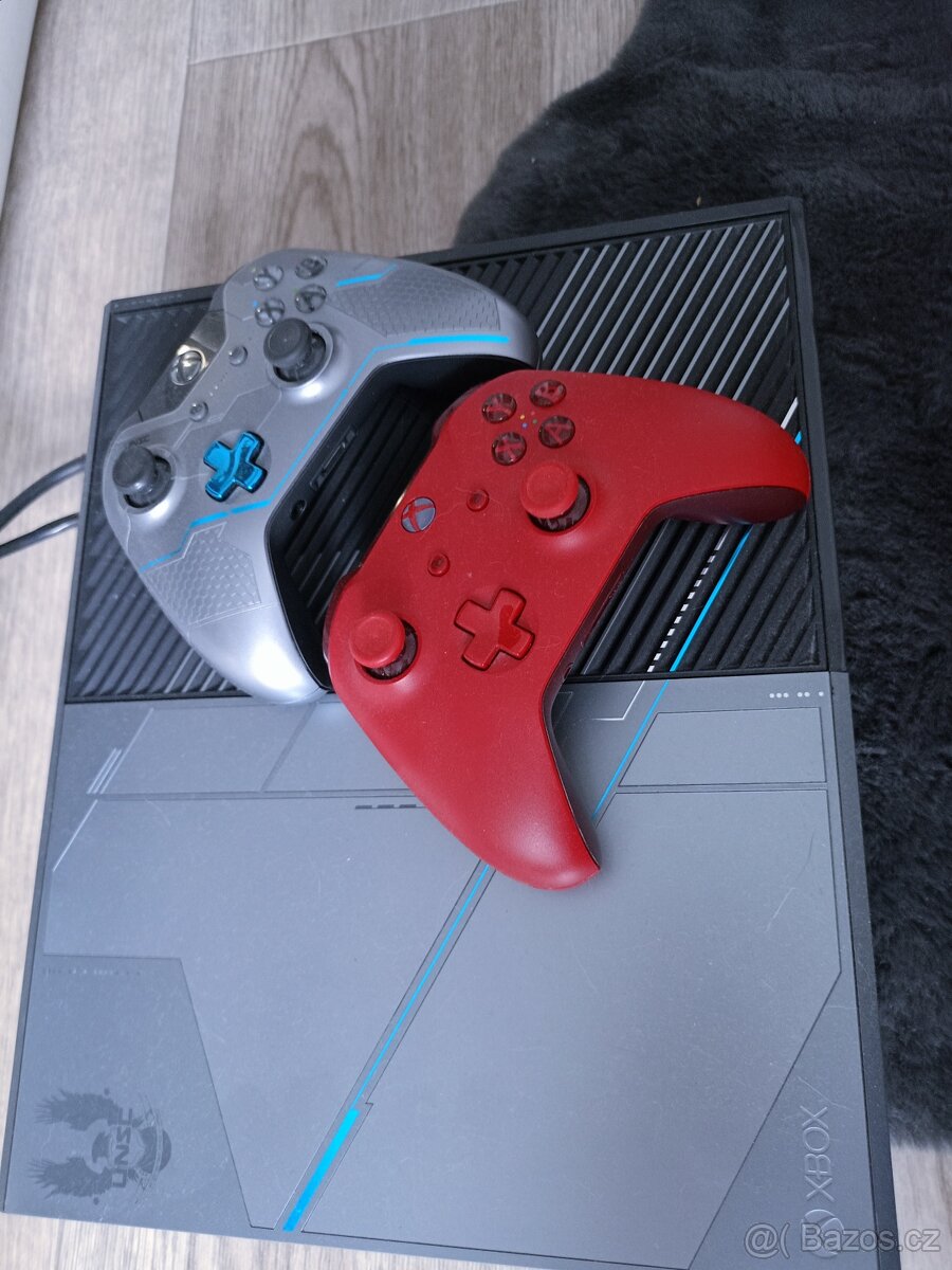 Xbox One Halo Edition
