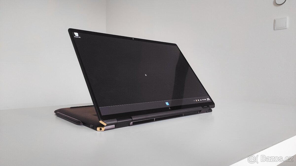 Notebook HP Spectre x360 2v1 16-aa0777ng + stylus a záruka