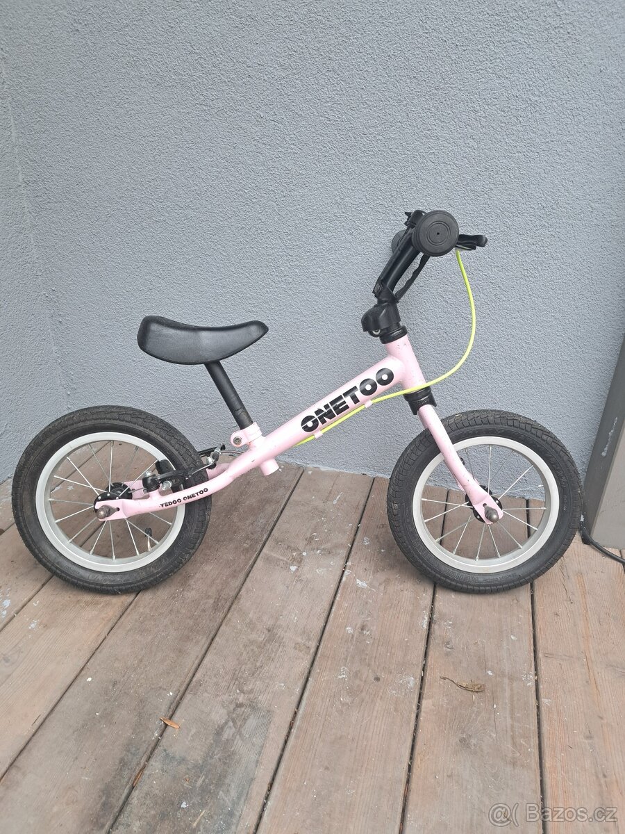 Odrážedlo yedoo