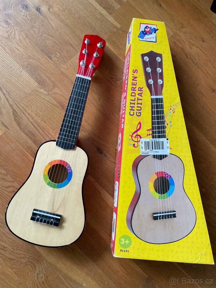Dřevěná kytara - Woody