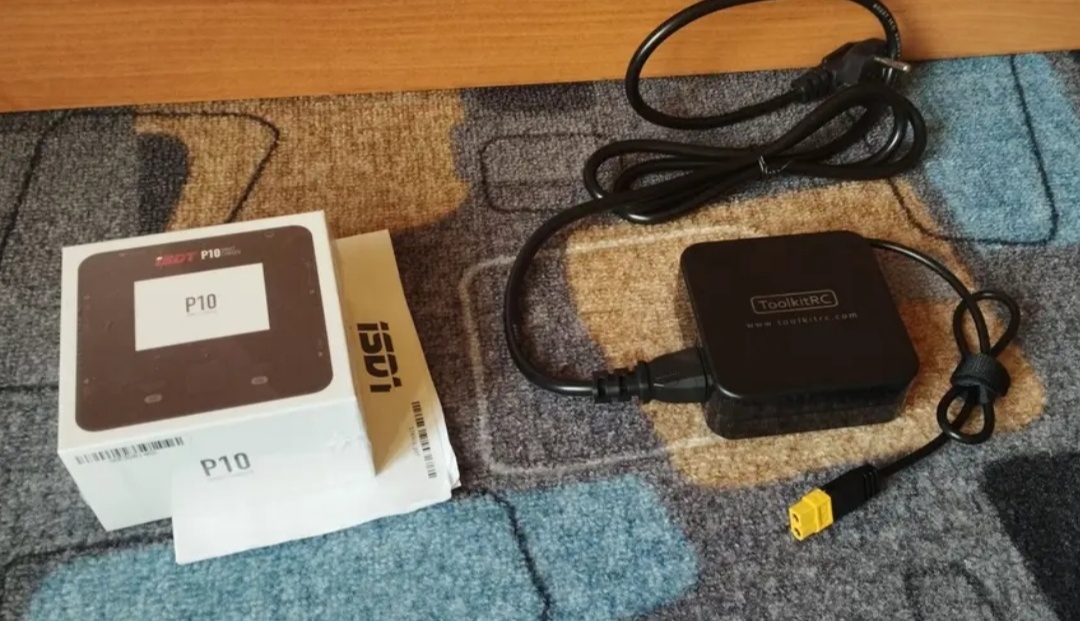 ISDT P10 dual + zdroj