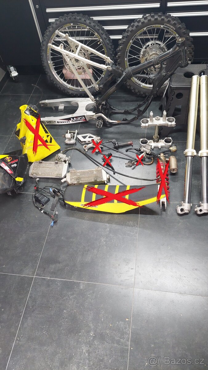 SUZUKI RM 125 K3 Náhradné Díly