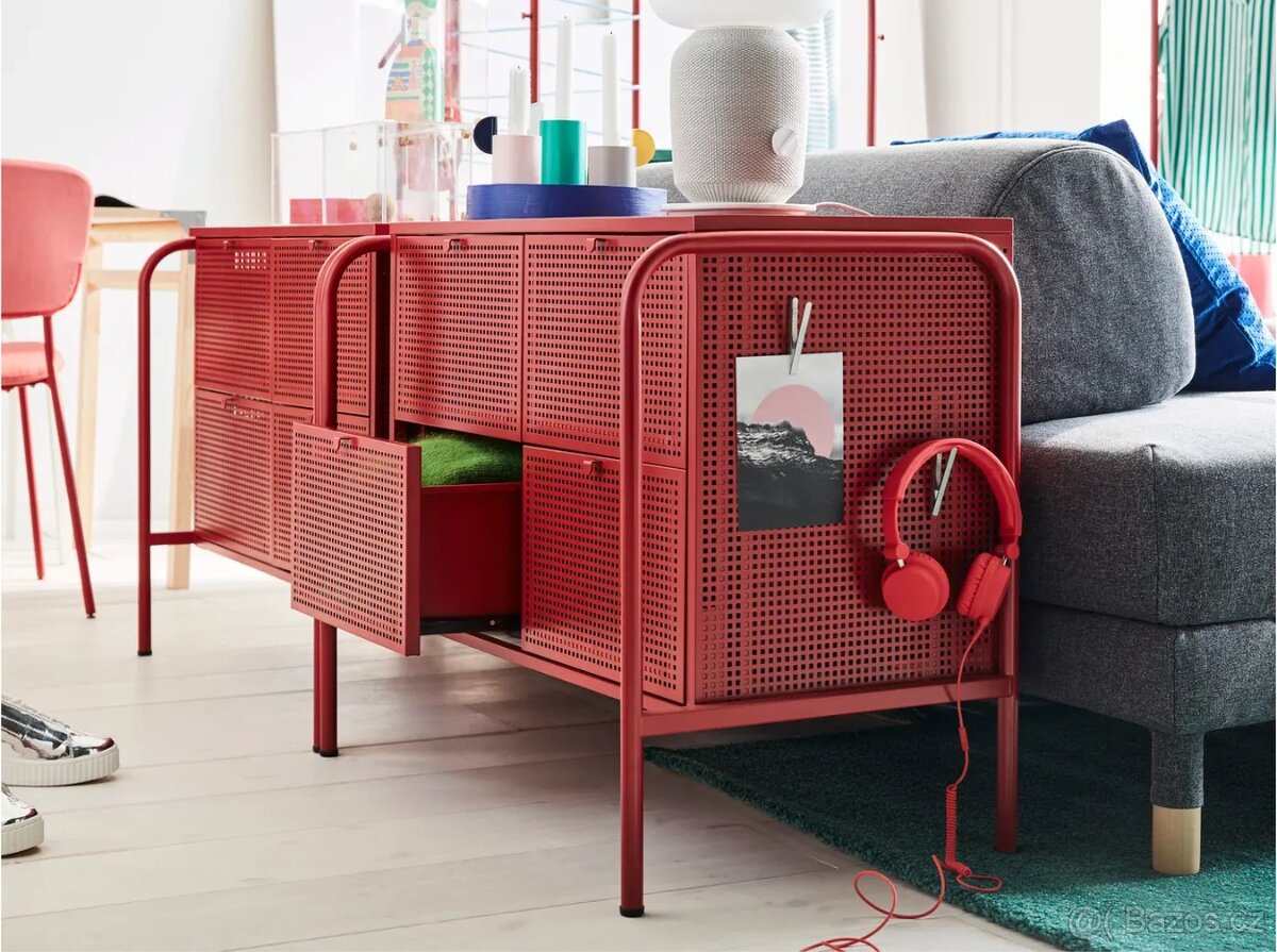 Kovová komoda Ikea NIKKEBY červená