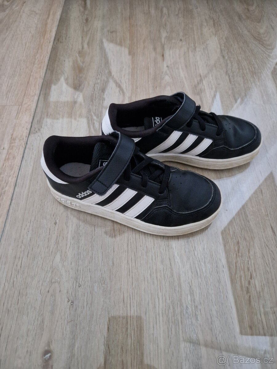 Boty adidas