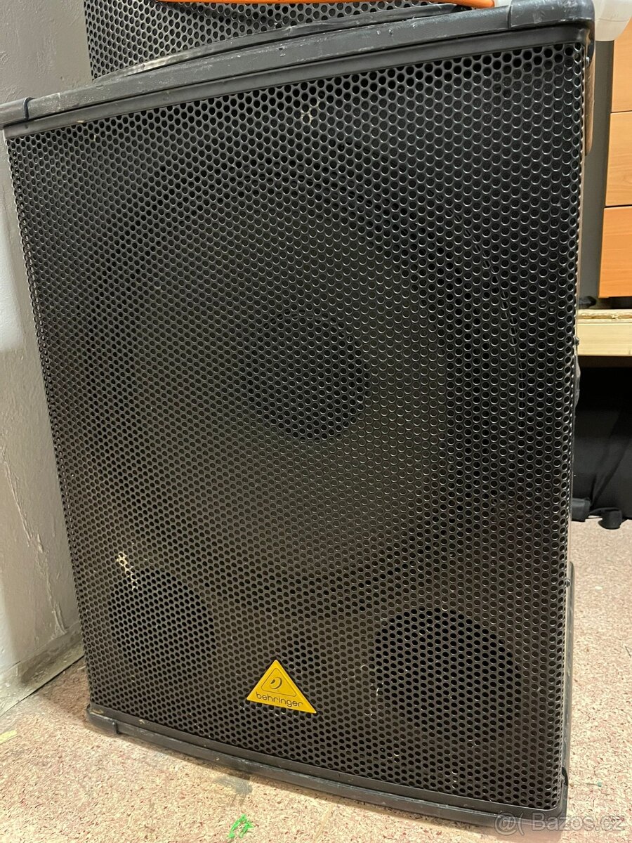 Behringer Eurolive B1800D‑PRO