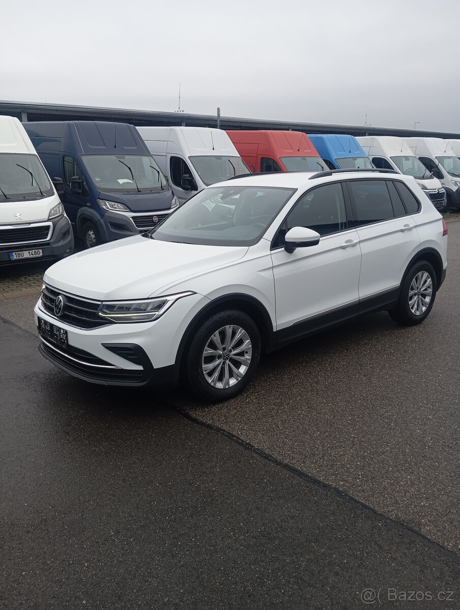 VW TIGUAN 2.0CR 110kw MANUAL ACC,navi,tažné,pdc,ful LED