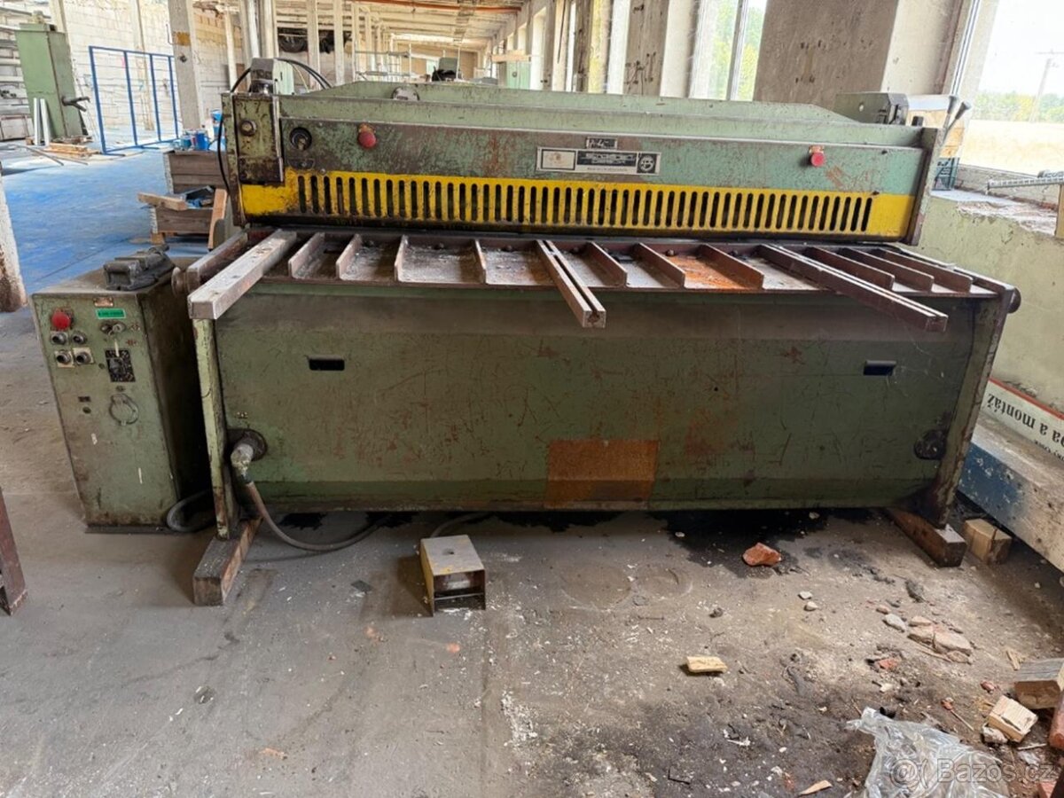 Tabulové nůžky PIESOK NTE 2000/4