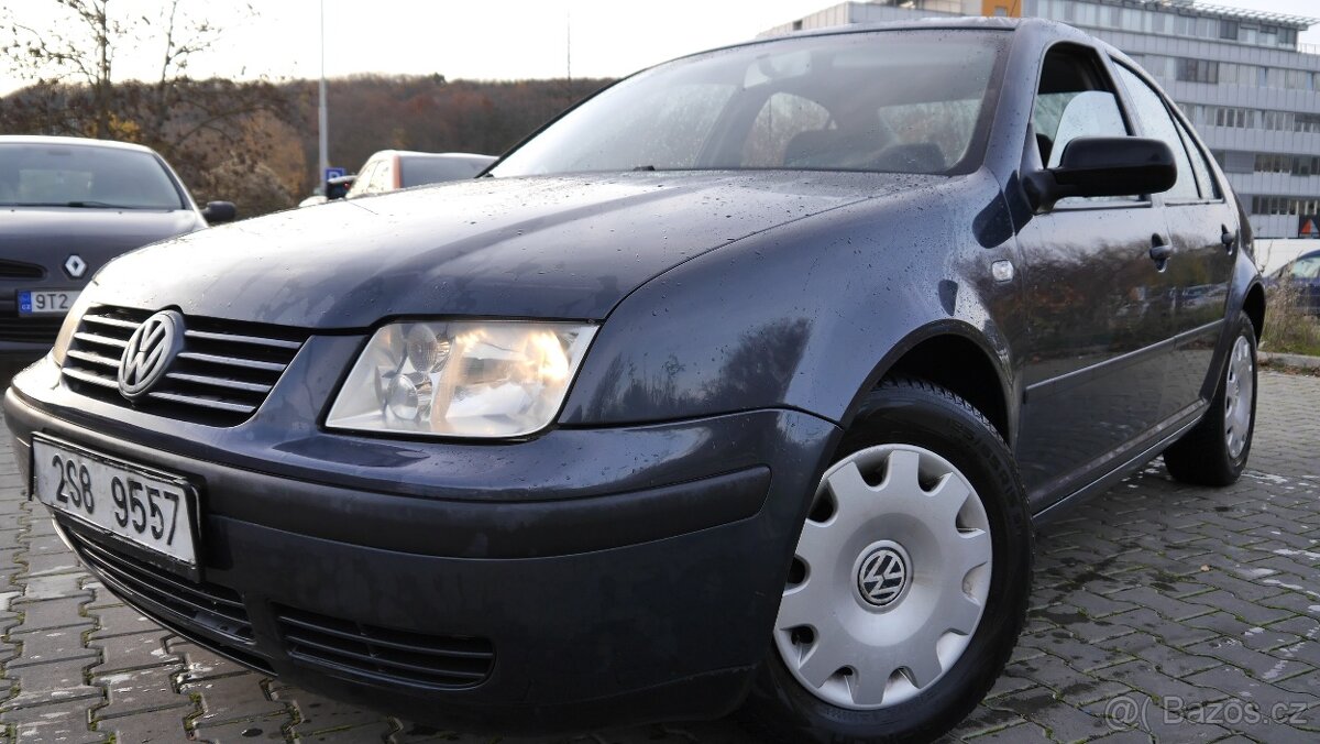 Volkswagen Bora 1.6 Benzín