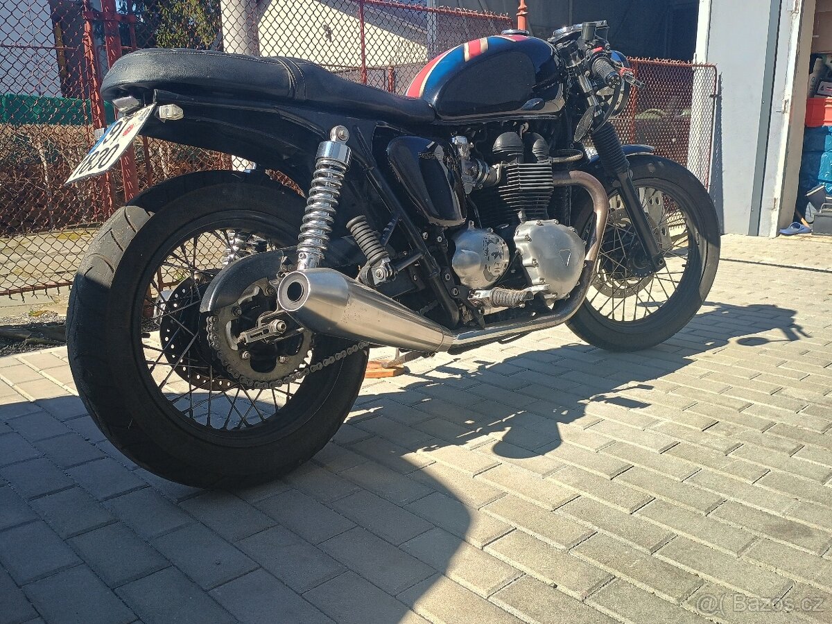 Triumph Bonneville SE Café racer