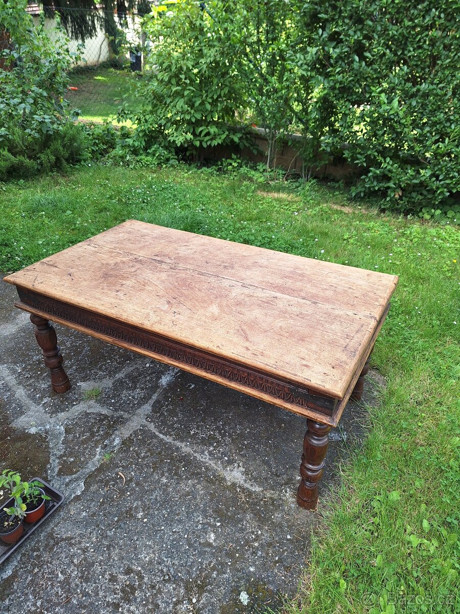 Indický stůl palisandr