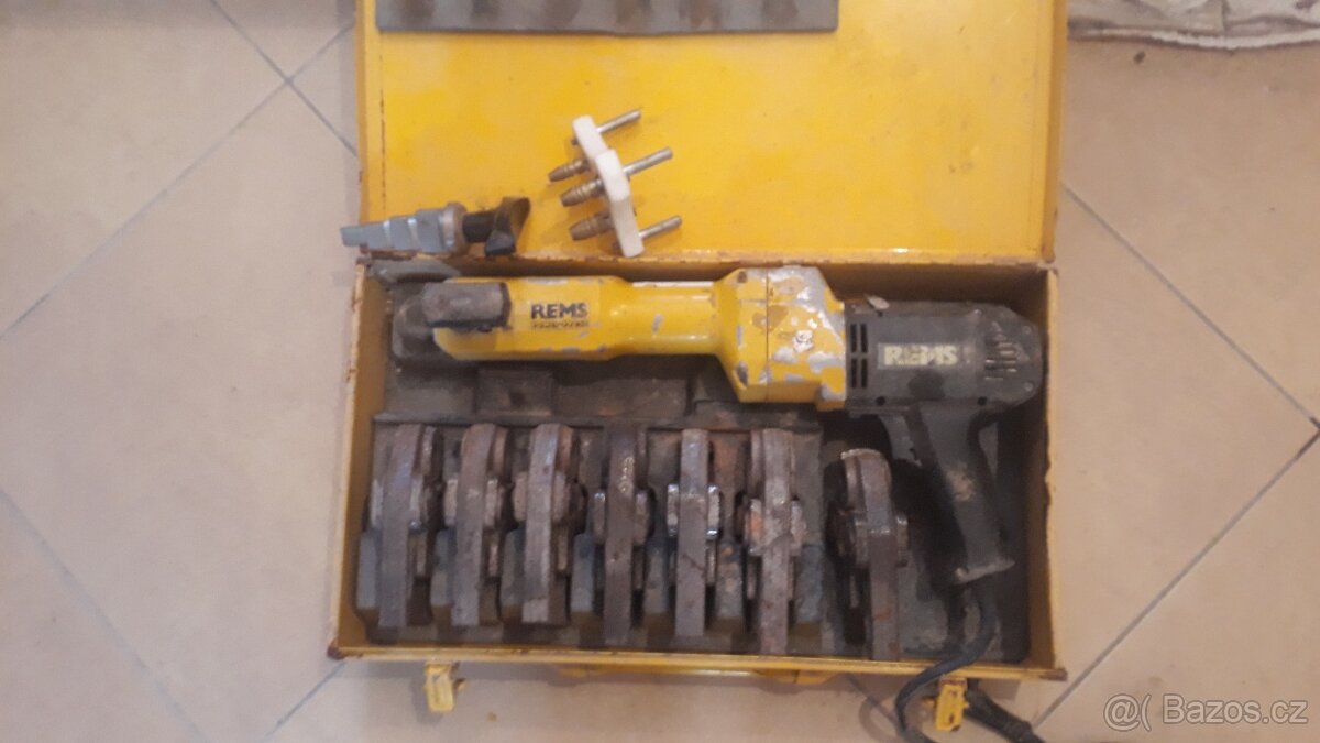 REMS power press "lisovačka" + 7 čelisti + začišťovače trube