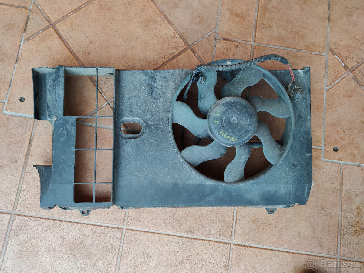 Ventilátor chladiče větrák chlazení Citroen Xsara Xantia