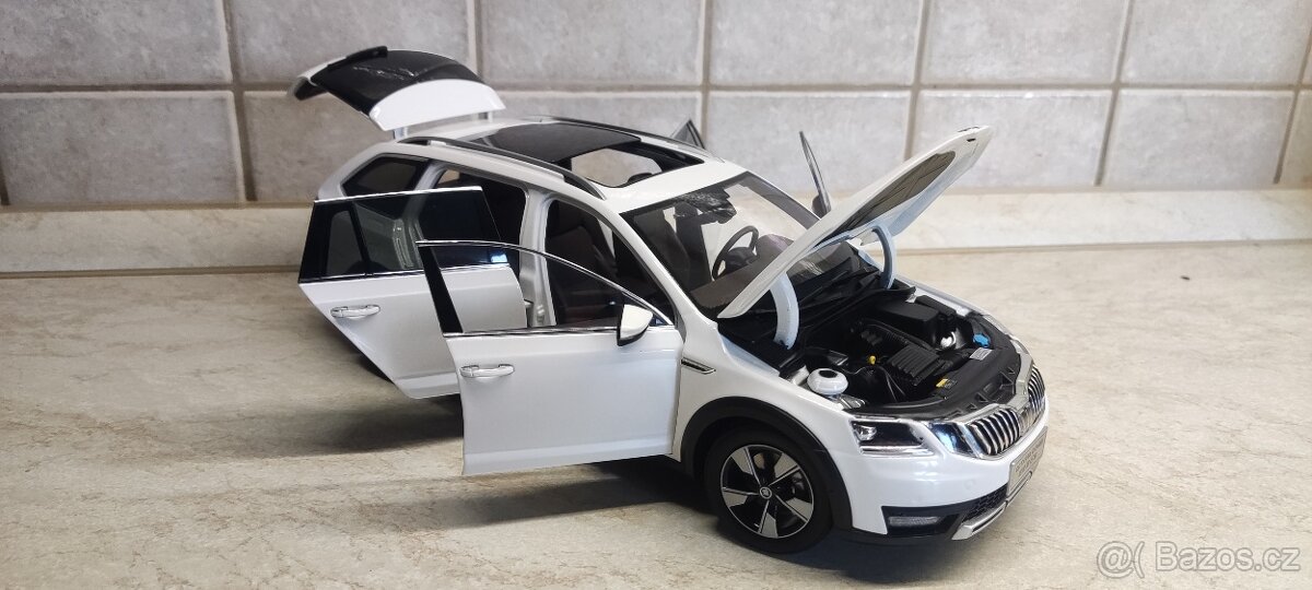 Škoda Octavia III Scout 1:18
