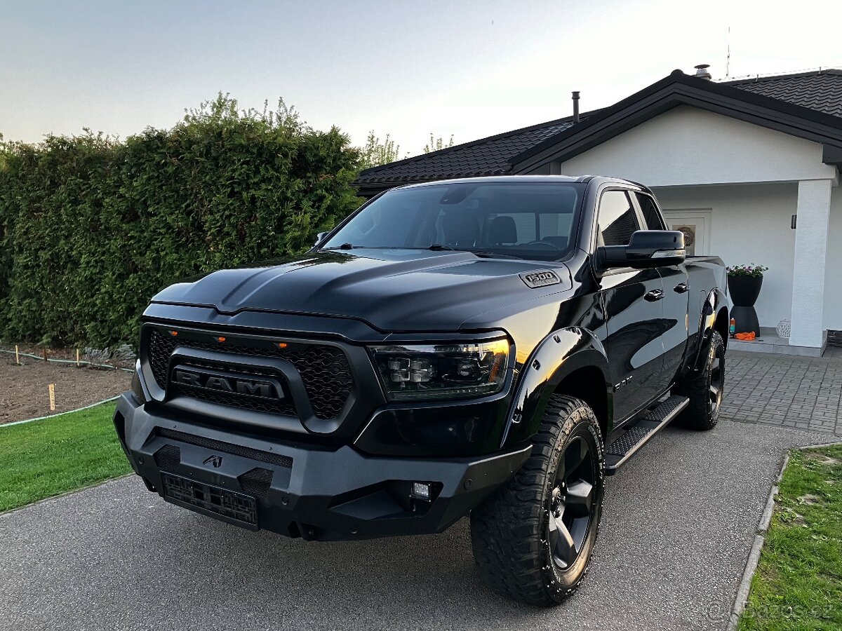 Dodge Ram 1500 5.7 HEMI - 4x4 - 2019 - OFFROAD PAKET