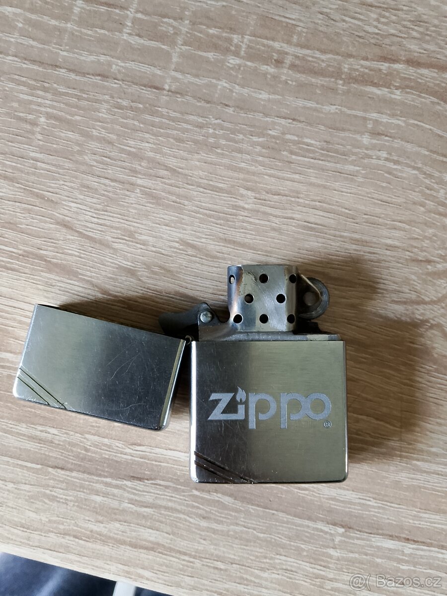 Prodám Zippo