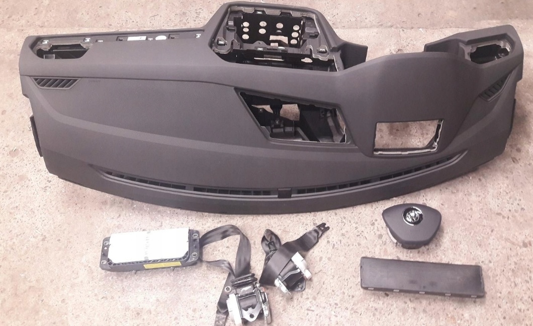 Airbagová sada Volkswagen Tiguan Head Up s novou deskou