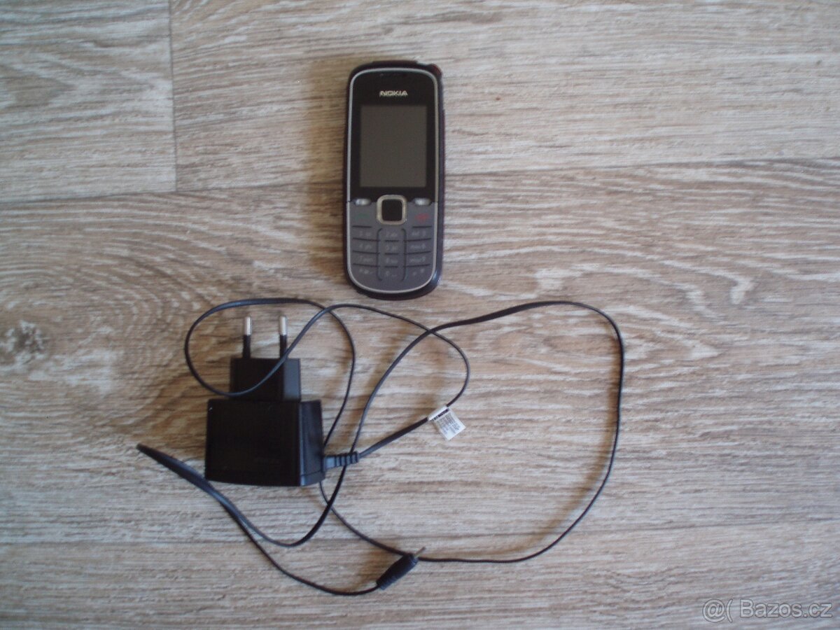 MOBIL NOKIA model 1662-2 typ RH 122
