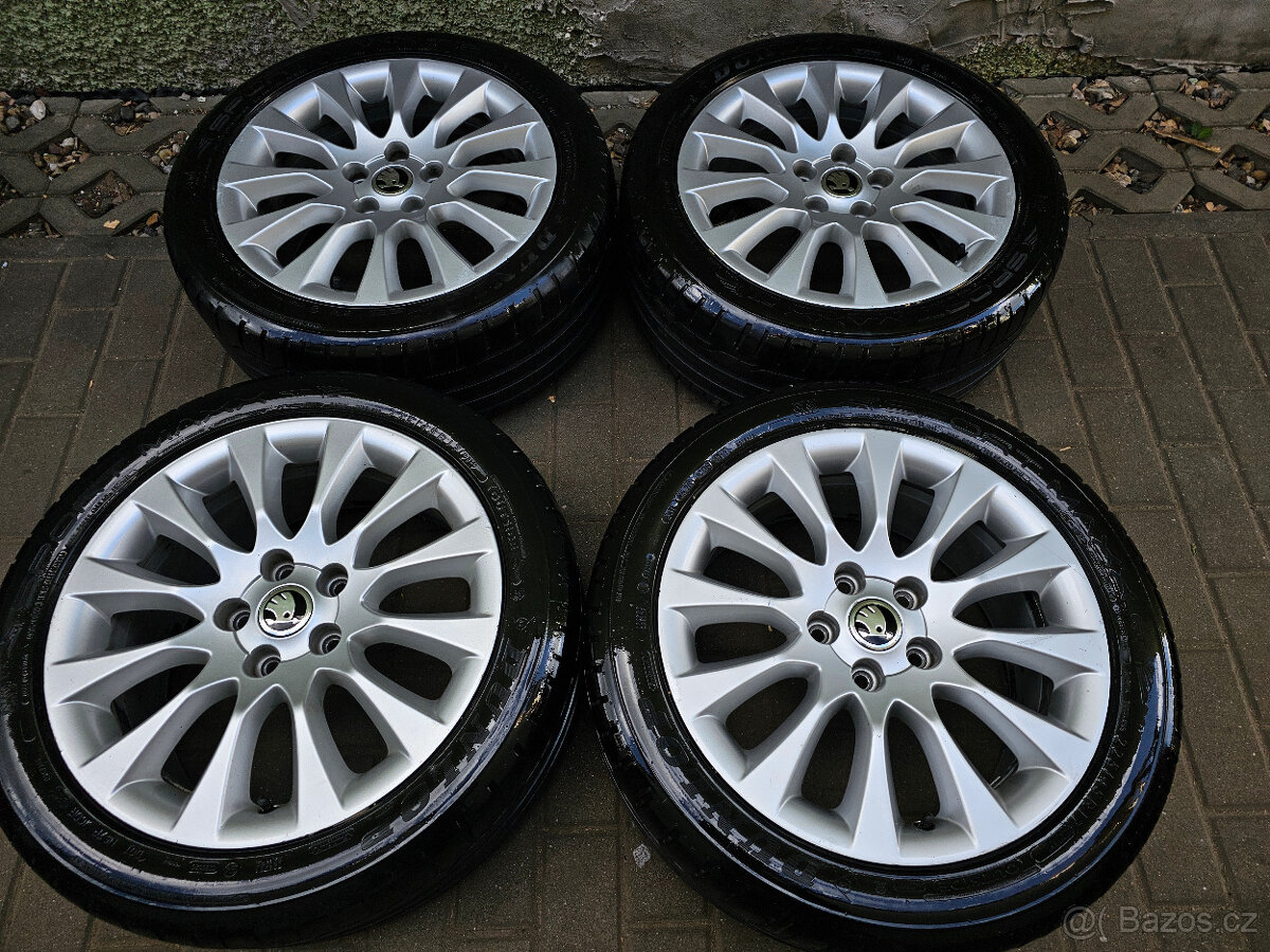 ALU letní kola Škoda 5x112 R17 Superb II Laurel
