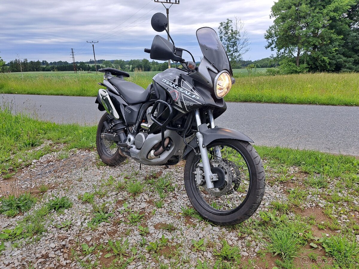 Transalp XL700