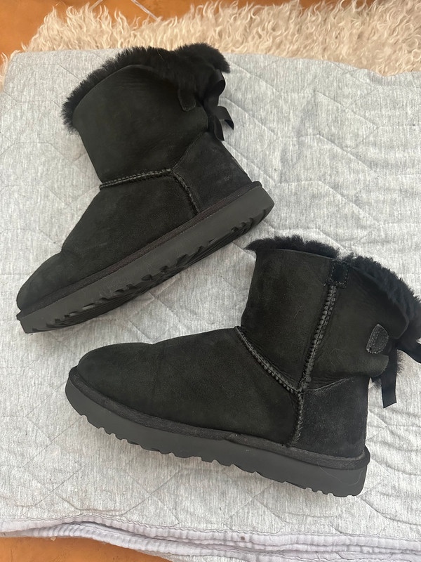 Ugg Bailey Bow boty/válenky vel.37