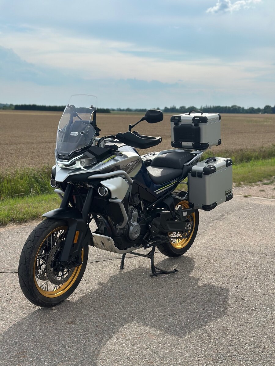 CF MOTO 800MT 2023