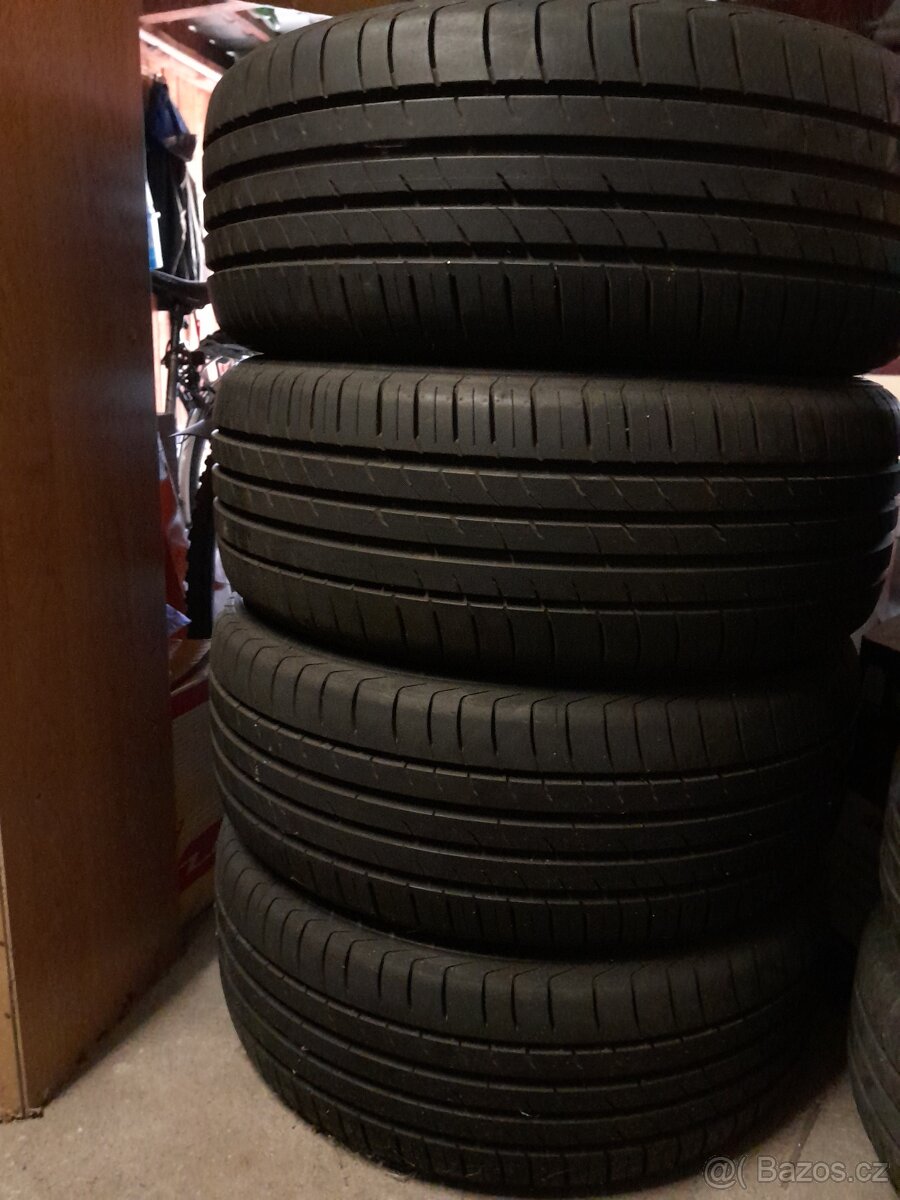 Pneu Kumho Crugen 235/55 R18
