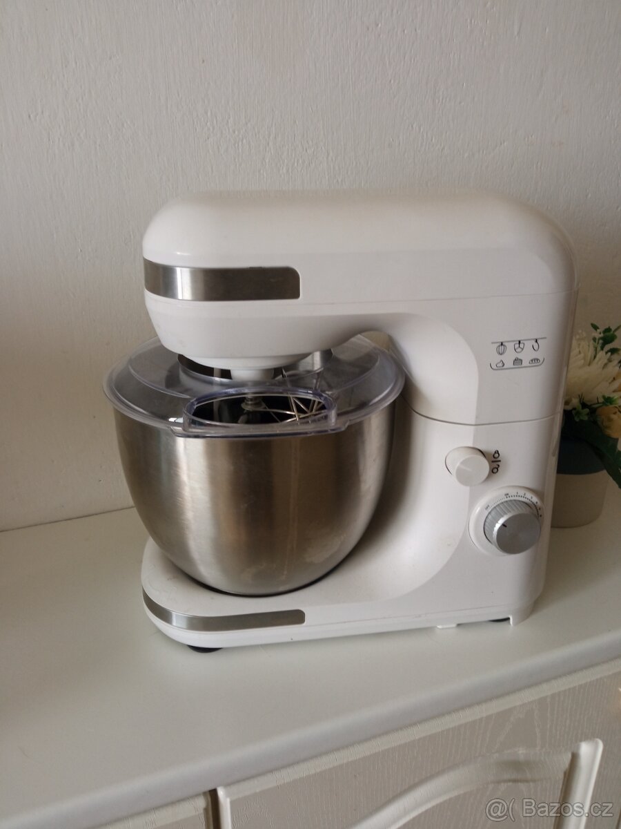 Kuchyňský robot
