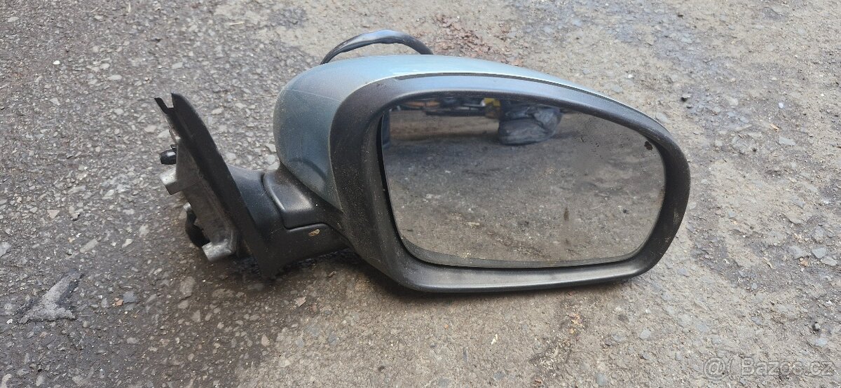 Prave zpetne zrcatko skoda fabia 2 9559