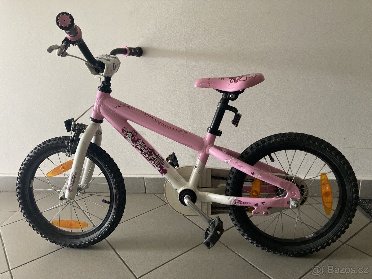 Dívčí kolo Scott Contessa 16