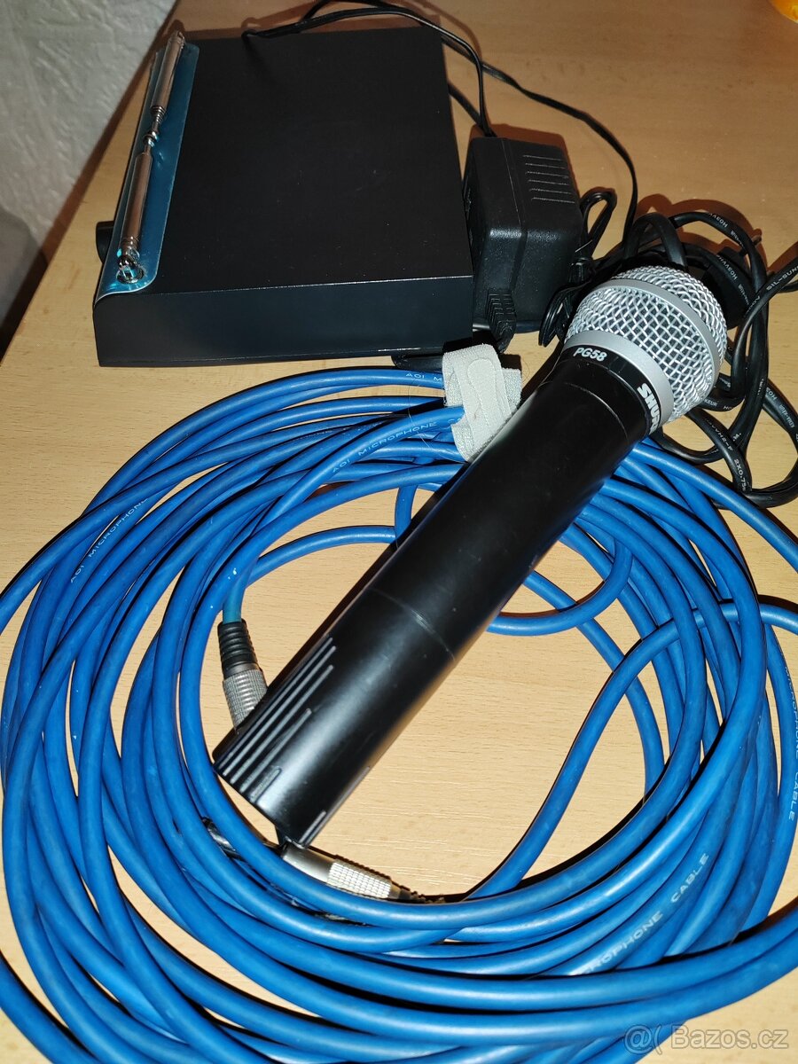 Prodám bezdrátový mikrofon shure PG58