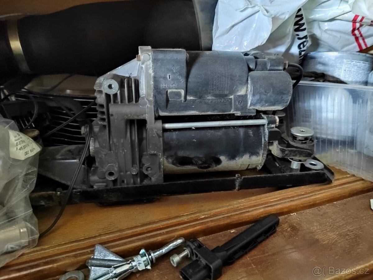 E 61, Kompresor podvozku / Vzduchový agregát BMW 5 E61
